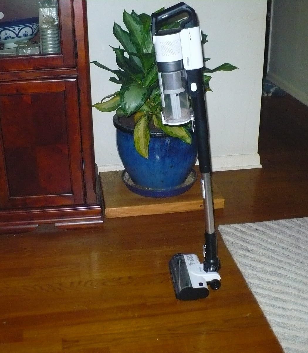 LEVOIT Cordless Vacuum Cleaner with HEPA Filter, Stick Vac with Tangle-Resistant Design, Up to 60 Mins, Powerful Suction, Lightweight, Mini Motorized Brush, for Carpet, Hard Floor, Pet Hair, LVAC-300 Customer Review LEVOIT Cordless Vacuum Cleaner with HEPA Filter, Stick Vac with Tangle-Resistant Design, Up to 60 Mins, Powerful Suction, Lightweight, Mini Motorized Brush, for Carpet, Hard Floor, Pet Hair, LVAC-300 - Customer Photo 1