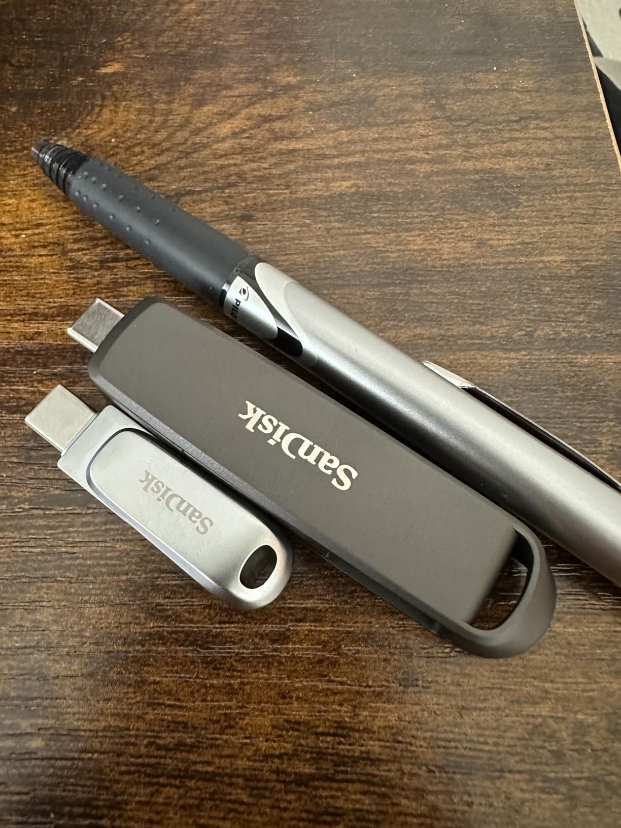 SANDISK 512GB Extreme PRO Dual Drive - Up to 1,000MB/s, USB Type-C, and USB Type-A, High-Performance Flash Drive - SDDDE1-512G-G46 customer photo 2