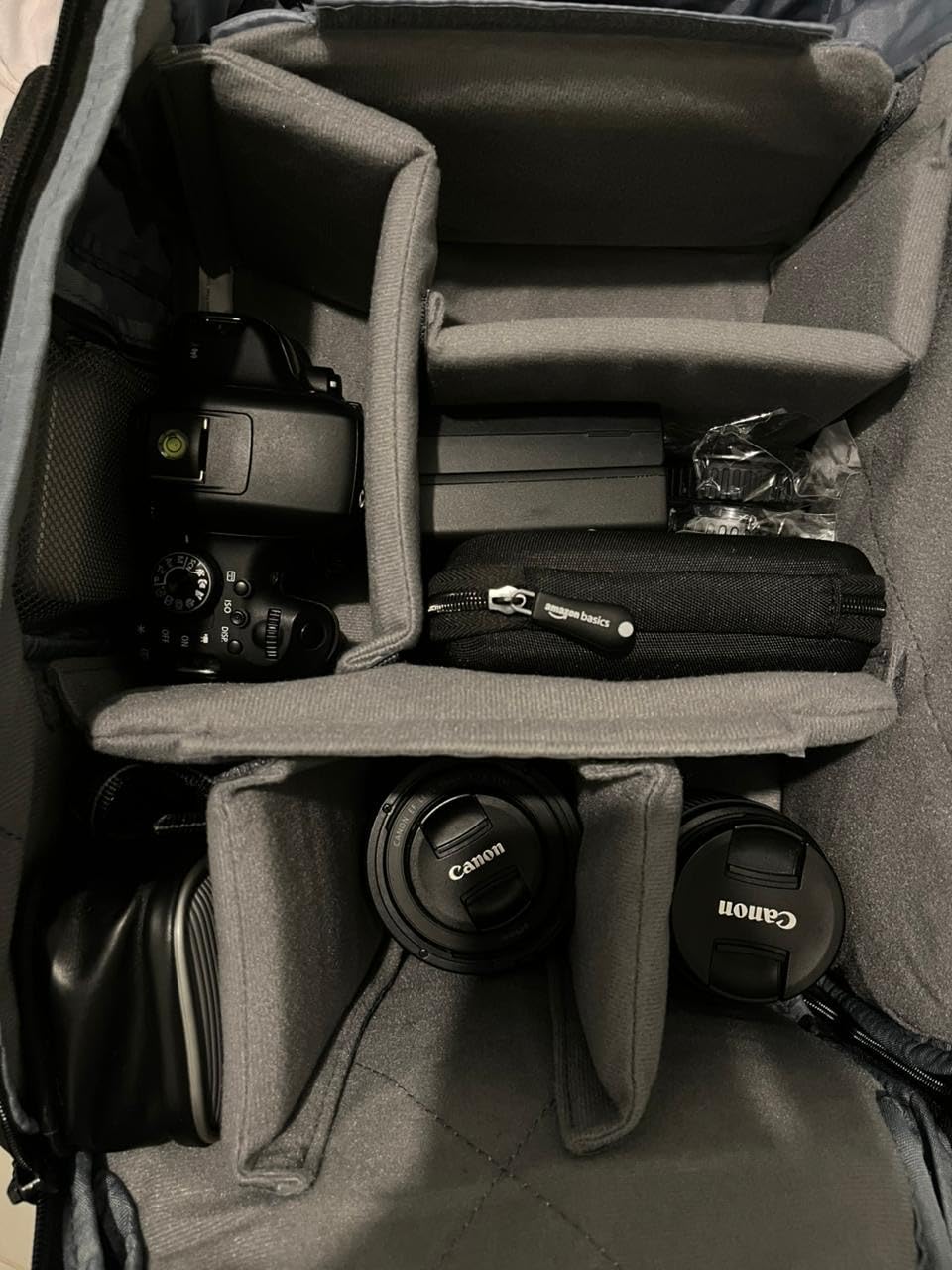 K&F CONCEPT Camera Backpack,Camera Bags for Photographers 30L Large Capacity with Raincover and 16 Inch Laptop Compartment Compatible for Canon/Nikon/Sony/DJI Mavic Drone Travel - Customer Photo 2