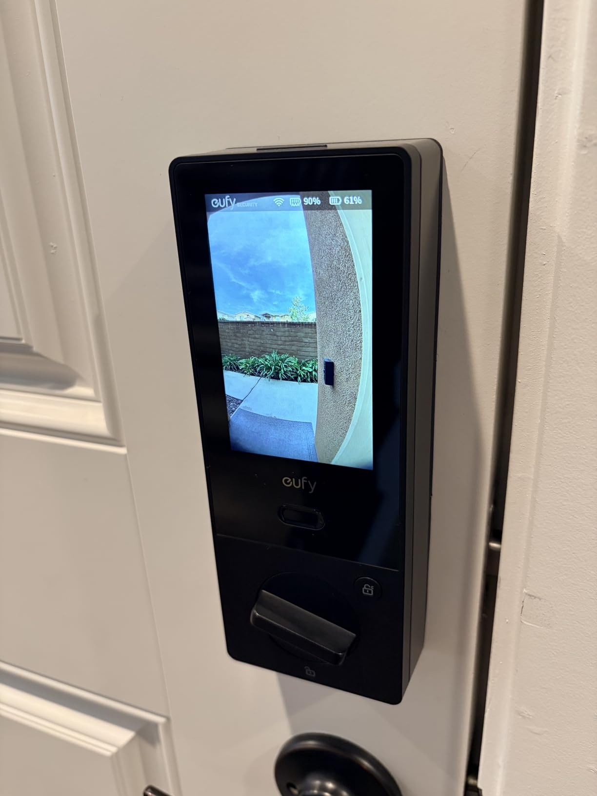 eufy FamiLock S3 Max Smart Lock with Palm Vein Recognition - Keyless Entry Door Lock for Front Door, 3-in-1 Wi-Fi Keypad Deadbolt+ 2K HDR Camera+ Doorbell, ANSI/BHMA Grade 1, Rear Lock Video Screen - Customer Photo 2