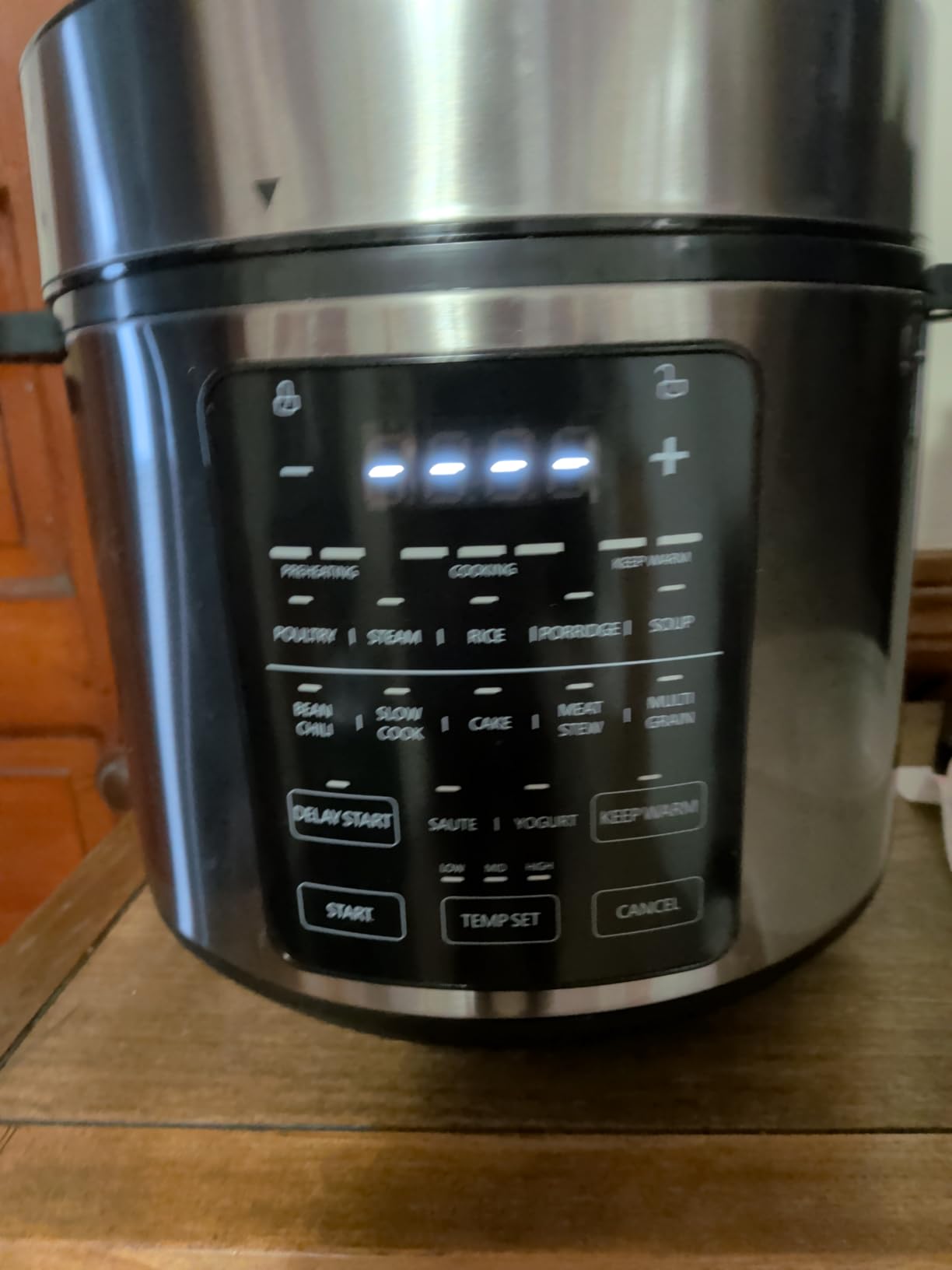 DUMOS 12-in-1 Electric Pressure Cooker 6 QT Stainless Steel Multi Cooker Electric for Pressure, Rice, Steamer, Yogurt Maker, Slow Cook, Meat Stew, Cake, Porridge, Multigrain, Sliver Customer Review DUMOS 12-in-1 Electric Pressure Cooker 6 QT Stainless Steel Multi Cooker Electric for Pressure, Rice, Steamer, Yogurt Maker, Slow Cook, Meat Stew, Cake, Porridge, Multigrain, Sliver - Customer Photo 1