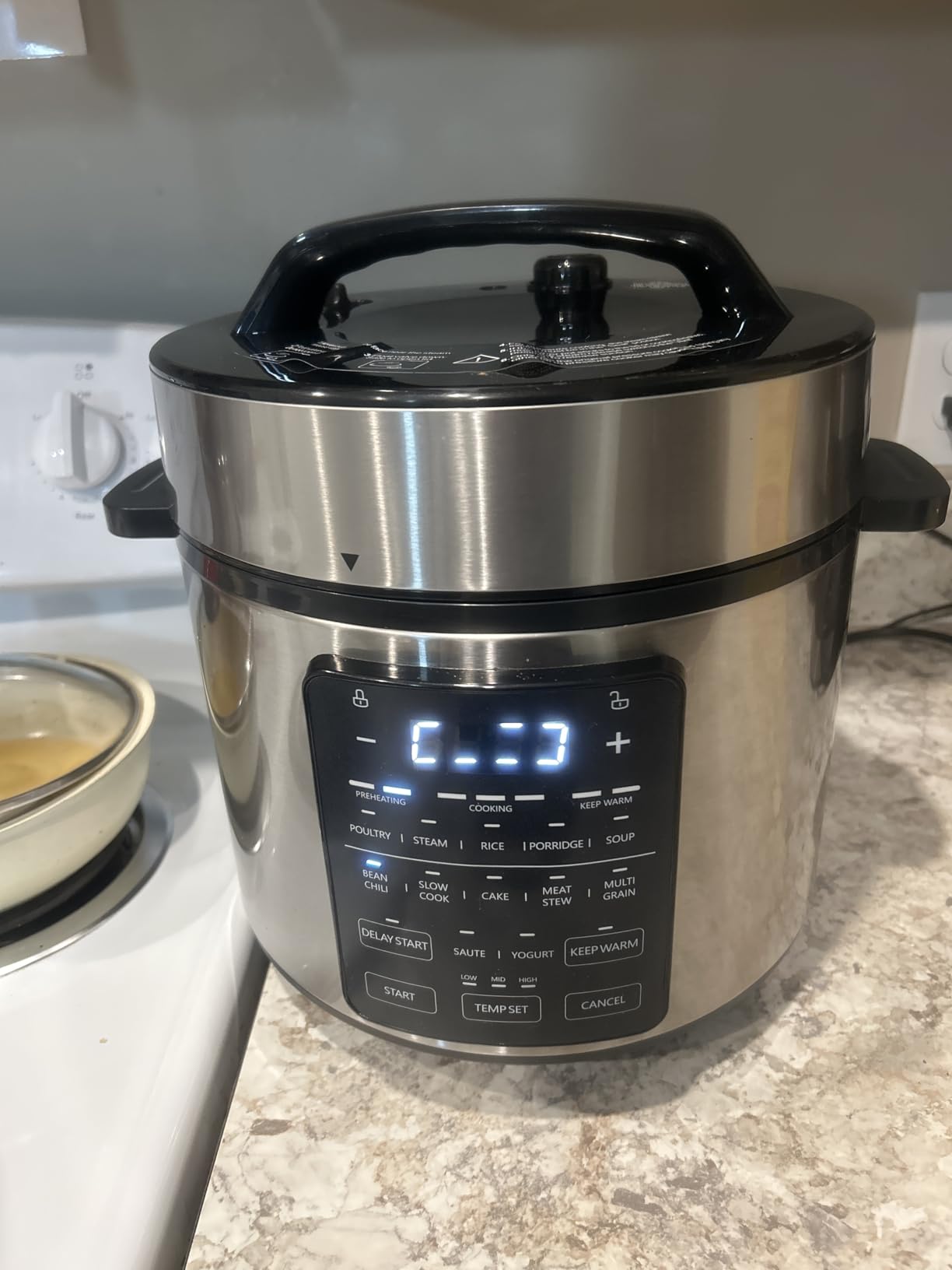 DUMOS 12-in-1 Electric Pressure Cooker 6 QT Stainless Steel Multi Cooker Electric for Pressure, Rice, Steamer, Yogurt Maker, Slow Cook, Meat Stew, Cake, Porridge, Multigrain, Sliver Customer Review DUMOS 12-in-1 Electric Pressure Cooker 6 QT Stainless Steel Multi Cooker Electric for Pressure, Rice, Steamer, Yogurt Maker, Slow Cook, Meat Stew, Cake, Porridge, Multigrain, Sliver - Customer Photo 2