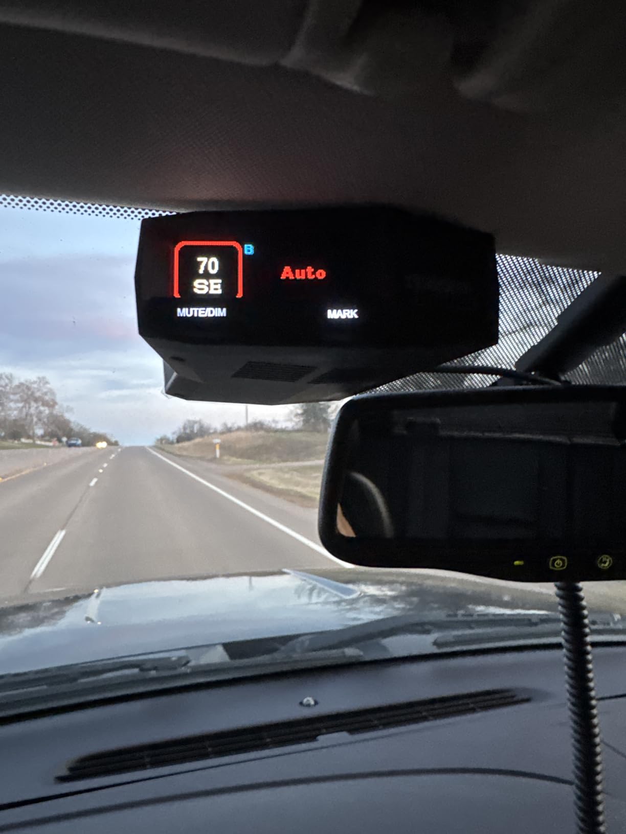 Uniden R8W (New Model) Extreme Long Range Laser/Radar Detector, 360° Awareness, Directional Arrows, Wi-Fi, Bluetooth, GPS, Real-Time Voice Alerts, Red Light & Speed Camera Alerts, R/TACH App Customer Review Uniden R8W (New Model) Extreme Long Range Laser/Radar Detector, 360° Awareness, Directional Arrows, Wi-Fi, Bluetooth, GPS, Real-Time Voice Alerts, Red Light & Speed Camera Alerts, R/TACH App - Customer Photo 2