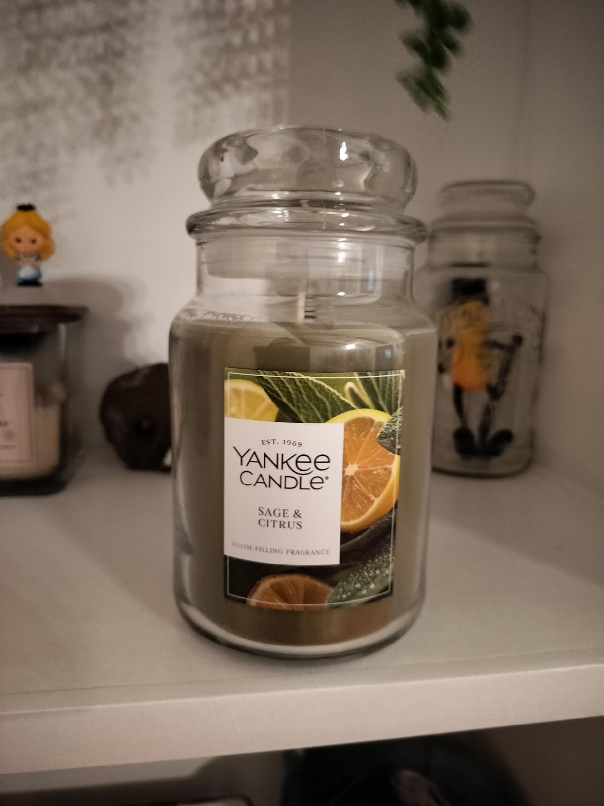 Yankee Candle Pink Sands, Scented Candle, 22oz Large Jar with up to 150 Hour Burn Time, Giftable, Birthdays - Customer Photo 2