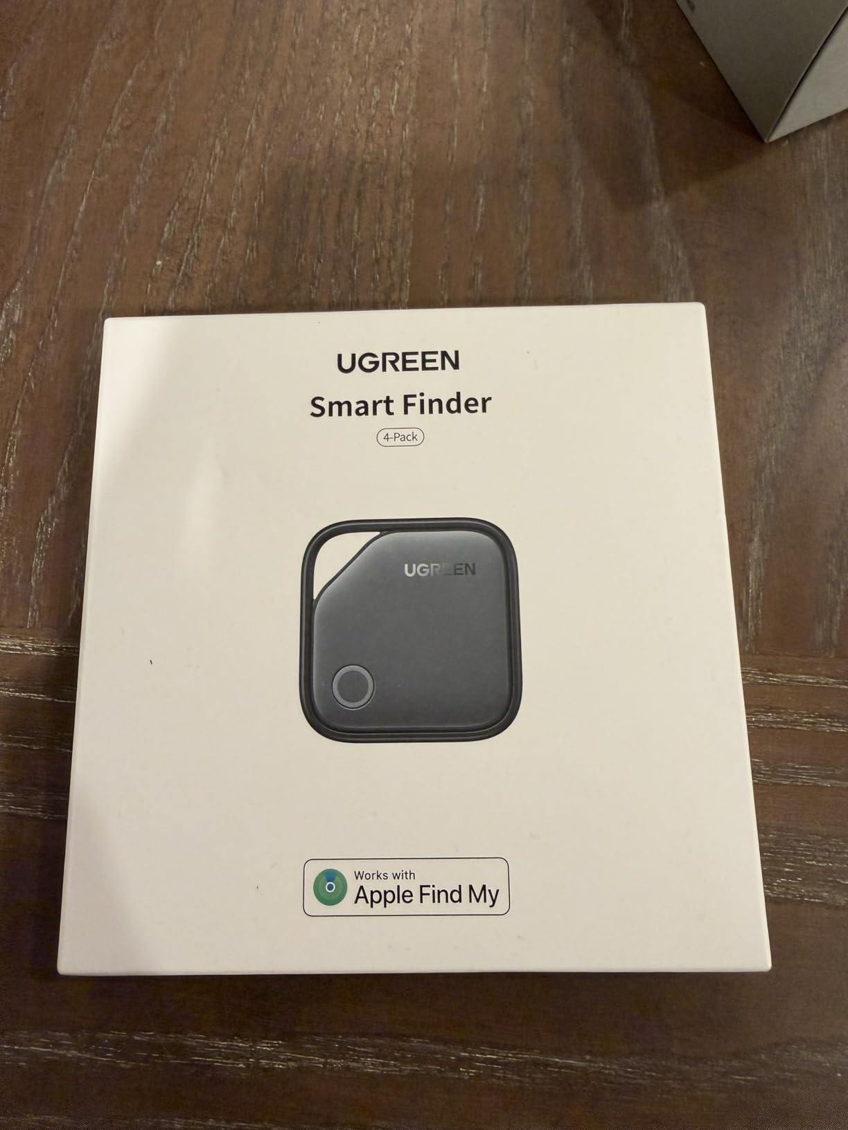 UGREEN FineTrack Air Tracker Tags (iOS Only) 4 Pack, 2-Year Replaceable Battery Bluetooth Tracker Compatible with Apple Find My, Item Finder Smart Tag for Keys, Luggage - [Apple Find My Certified] - Customer Photo 2