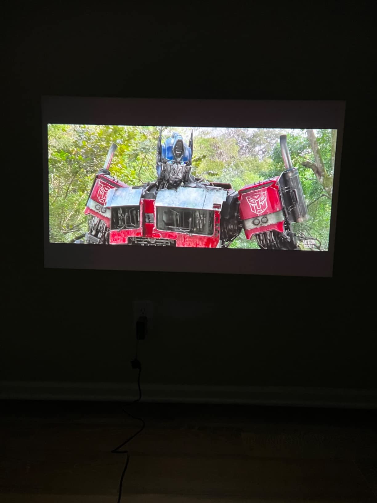 MoGo 2 Pro (New) 1080P Portable Projector, Supports 4K, Auto Focus | 430 ISO Lumens, Google TV with Licensed Netflix, WiFi and Bluetooth, 2X8W Speakers customer photo 1