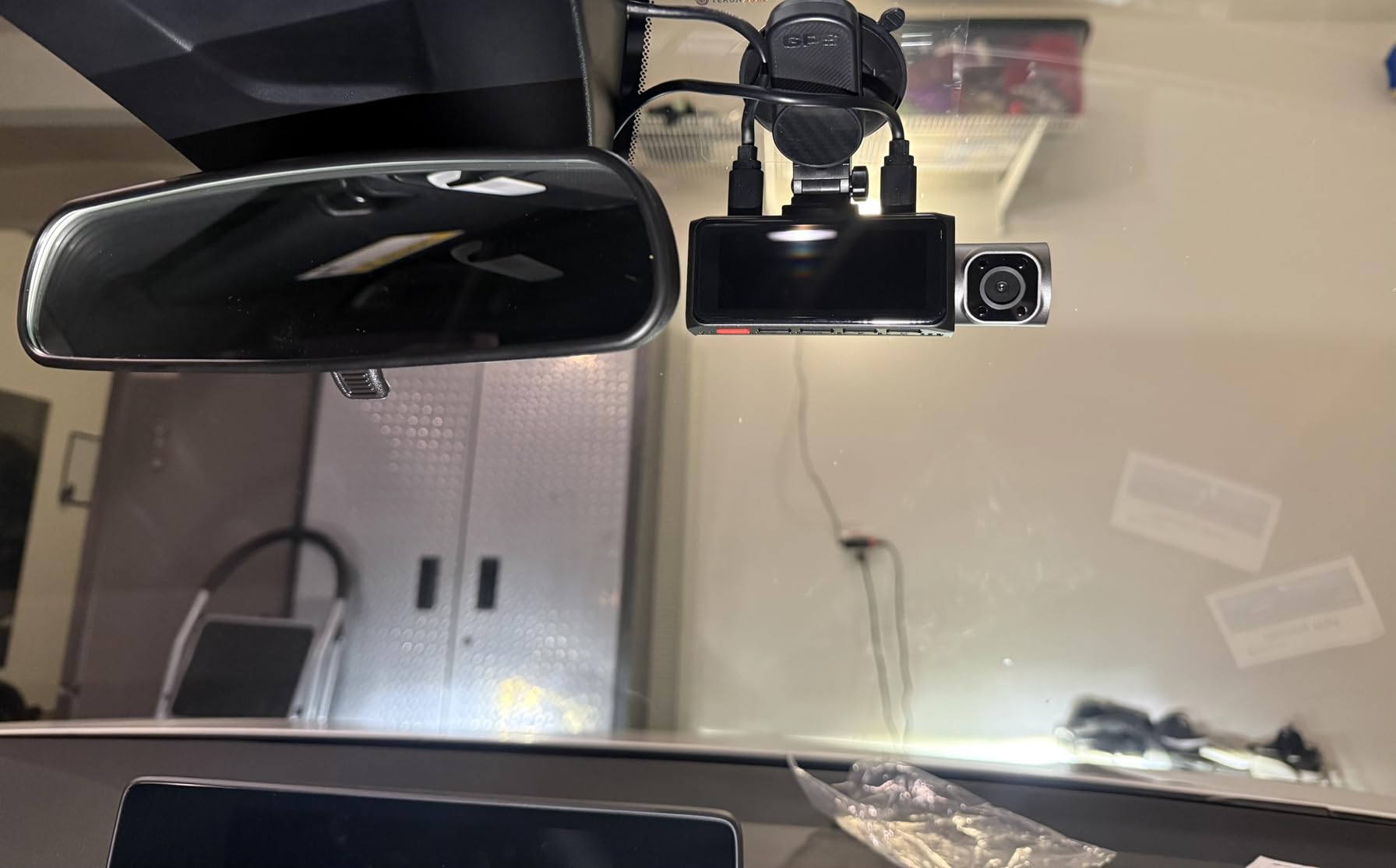 4K+4K+1080P Dash Cam Front and Rear with Cabin, Free 128GB Card Included, WiFi 6 - up to 20MB/s, IR Night Vision, Built-in GPS, G-Sensor, 170°Wide Angle, 24H Parking Mode, Support 512GB Max - Customer Photo 2