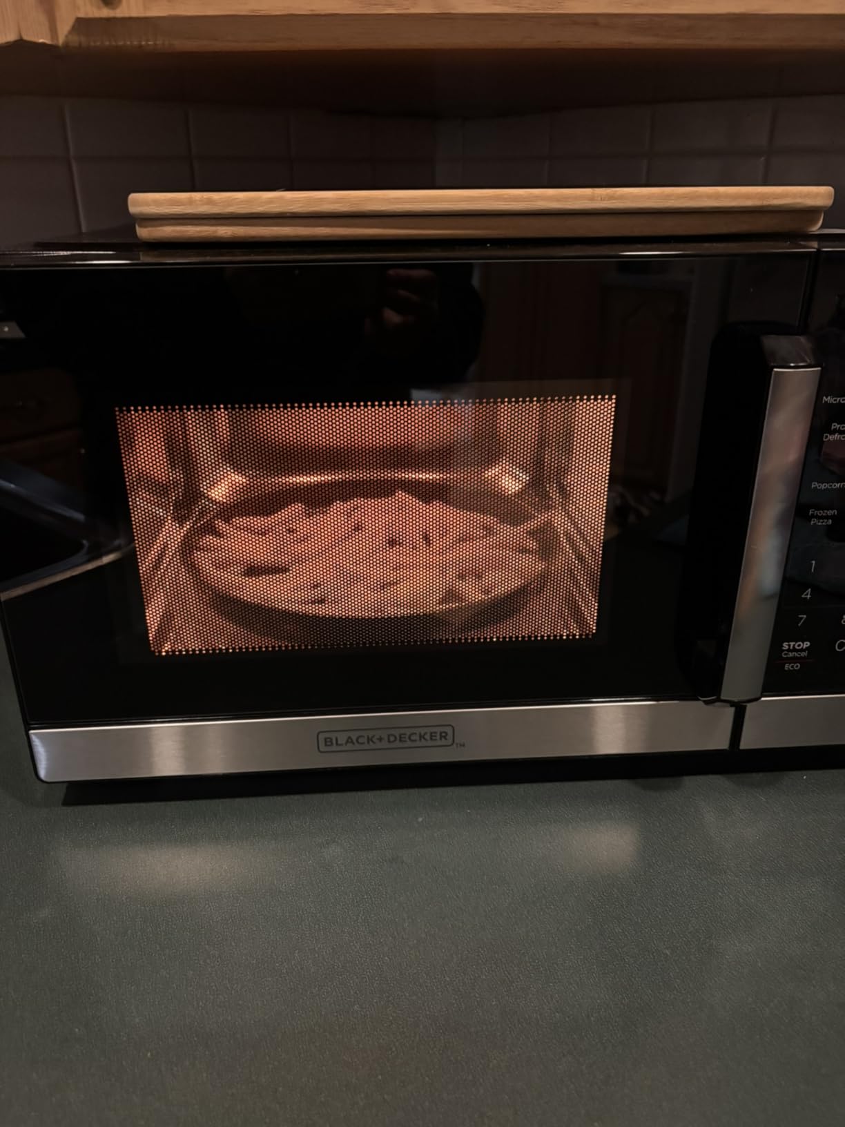 BLACK+DECKER Over the Range Microwave Oven with Air Fryer, Convection, and Bake Modes, 1.5 cu.ft., Stainless Steel, 900 Watts, EC942K6CE-SS Customer Review BLACK+DECKER Over the Range Microwave Oven with Air Fryer, Convection, and Bake Modes, 1.5 cu.ft., Stainless Steel, 900 Watts, EC942K6CE-SS - Customer Photo 1