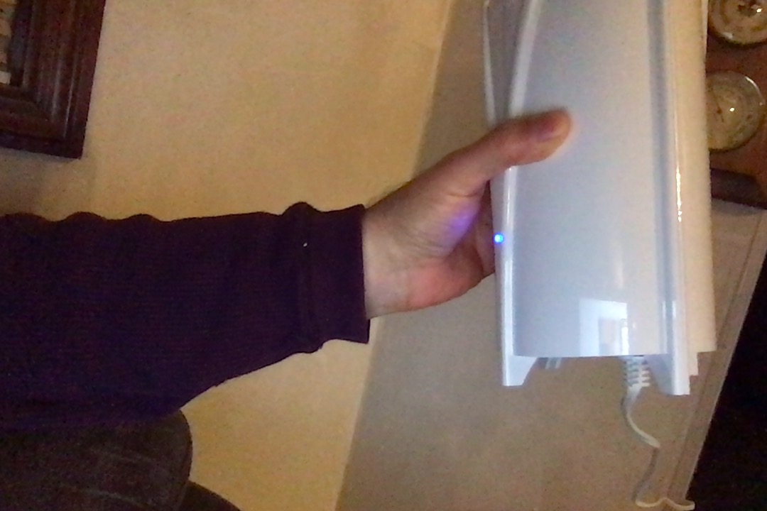 T800 Filterless Silent Air Purifier for Home Requires No Filter, Fan, or Humidifier, Covers 180 sq ft - White. No ozone. customer photo 1
