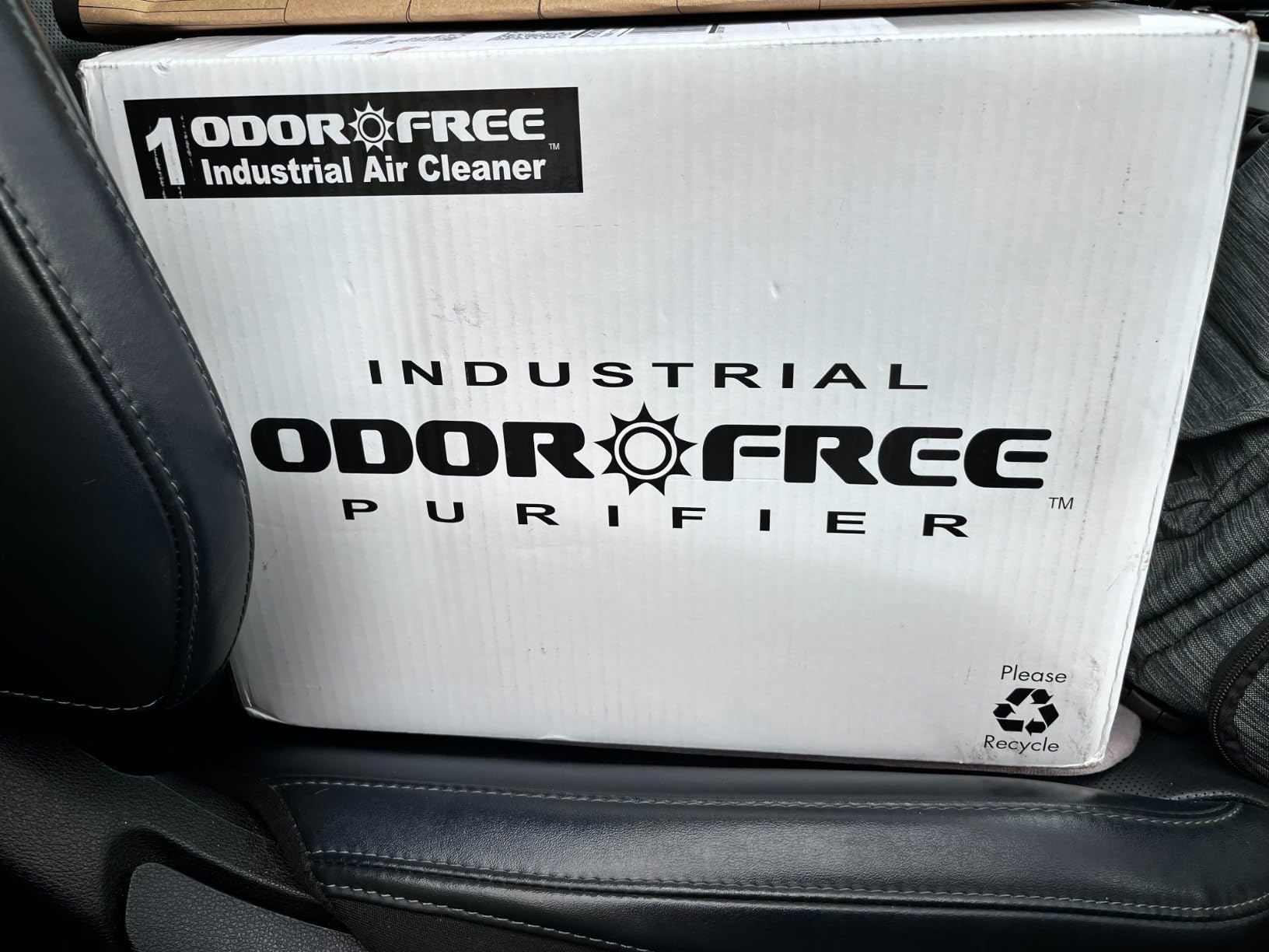 Villa 3000 Ozone Generator for Eliminating Odors - Treats Up To 3000 Sq Ft customer photo 2