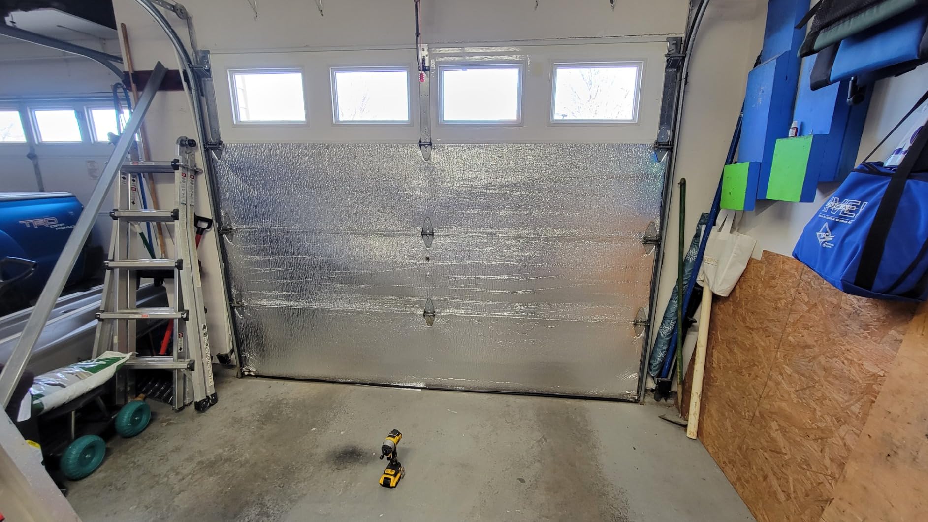 US Energy NASATECH (Pre-Cut for 16 Panel) 2 Car Garage Door Reflective Insulation Kit (R8) 1/4 thick customer photo 1