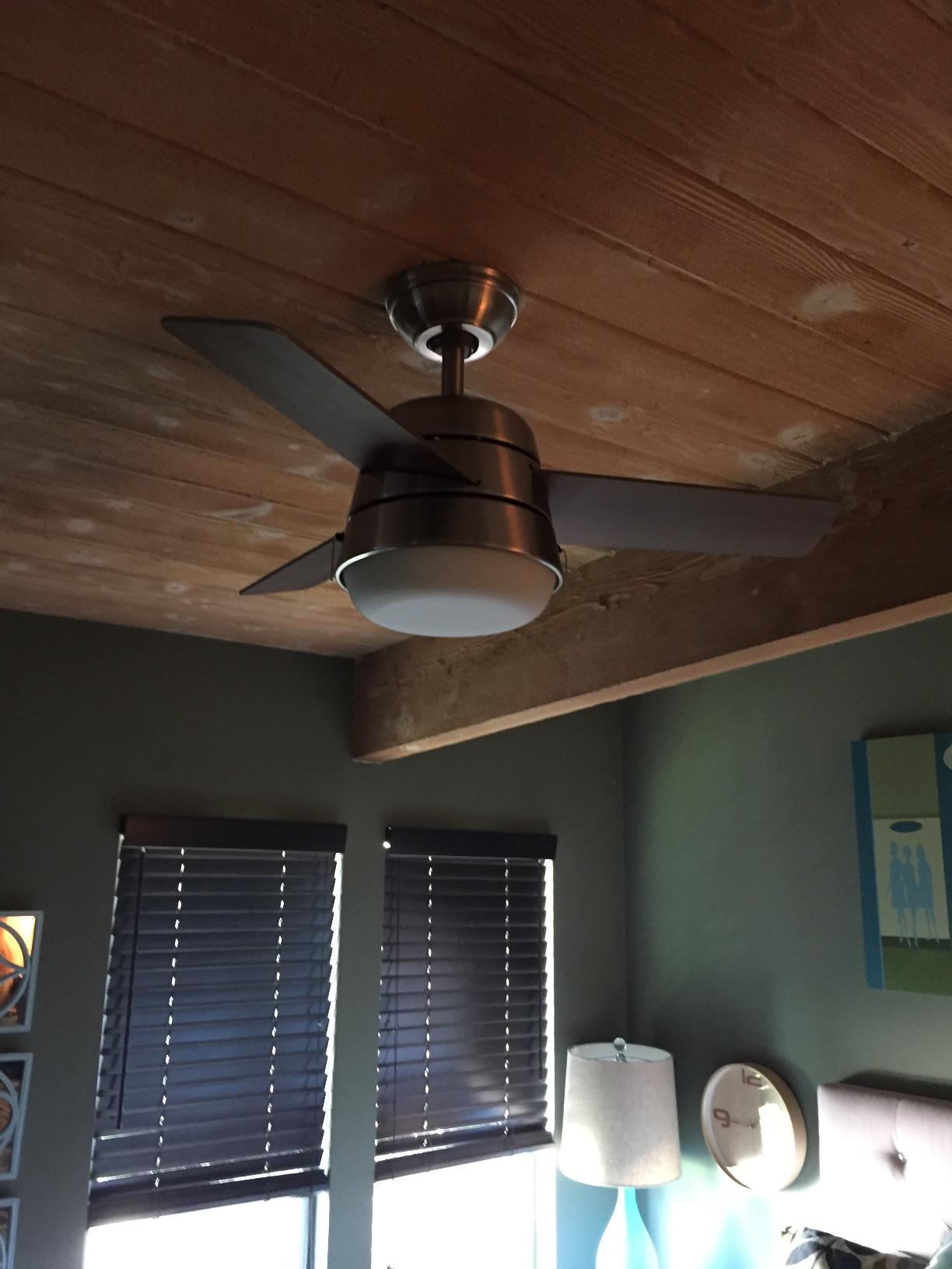 Hunter 36 inch Small Indoor Ceiling Fan with LED Light and Pull Chain - Modern Ceiling Fan, Standard Mount, 3 Blades, For Bedroom, Home Office, or Laundry Room, Quiet - Aker 59301, Fresh White customer photo 1