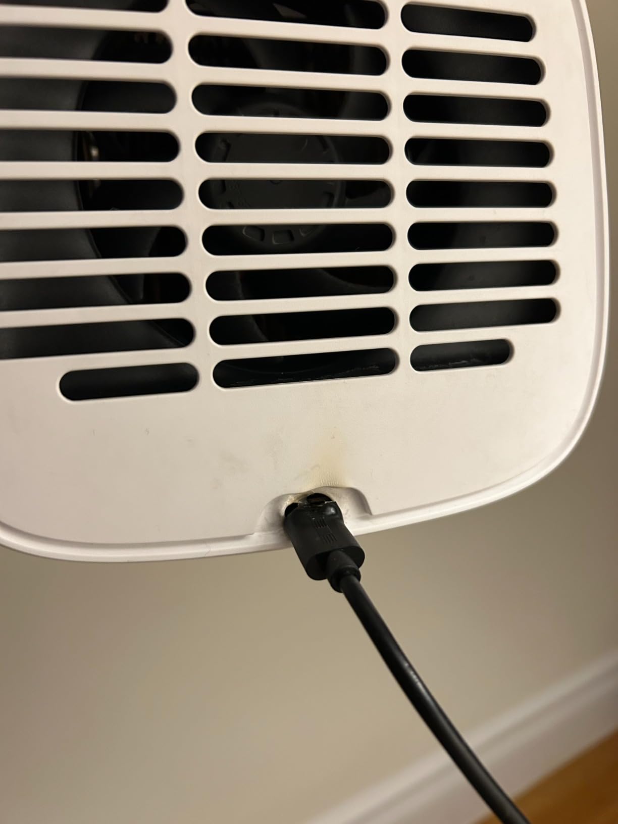Evapolar evaCHILL Portable Air Conditioners - Portable AC Unit - Small Personal Evaporative Air Cooler & Fan for Desk, Office, Car, Camping, White customer photo 2