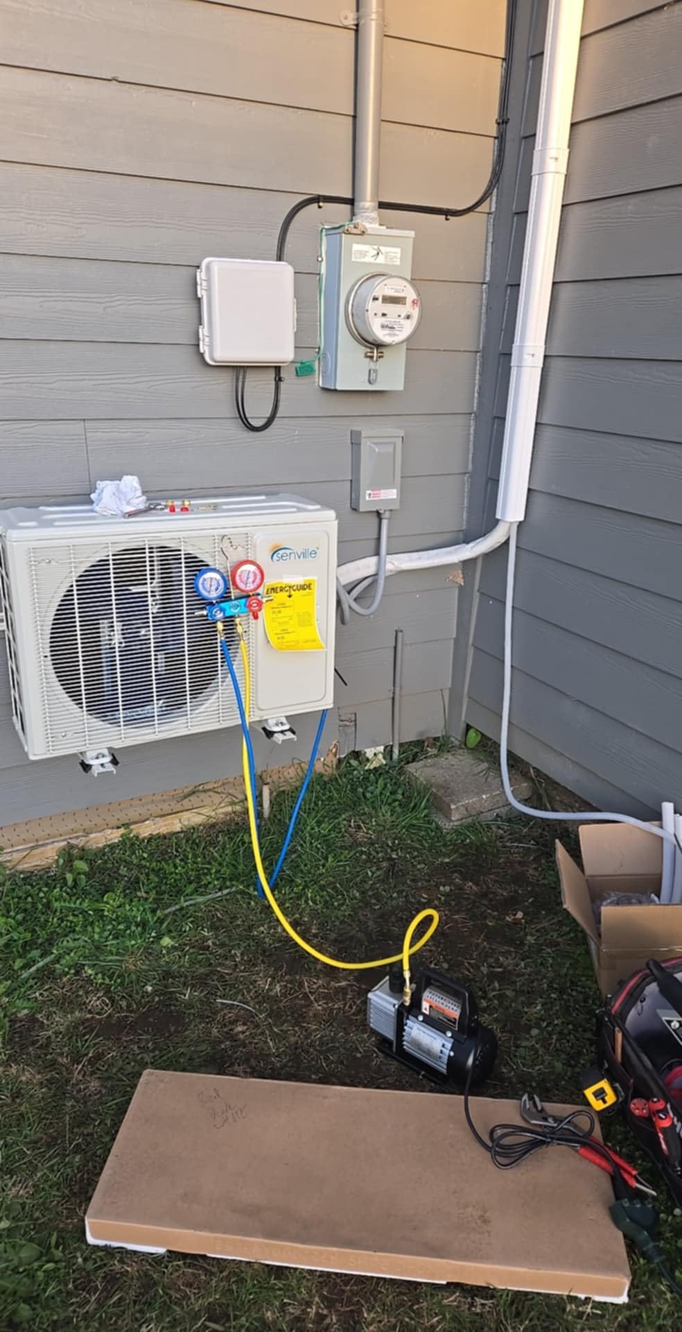Senville LETO Series Mini Split Air Conditioner Heat Pump, 12000 BTU 208/230V, Inverter, Works with Alexa customer photo 1