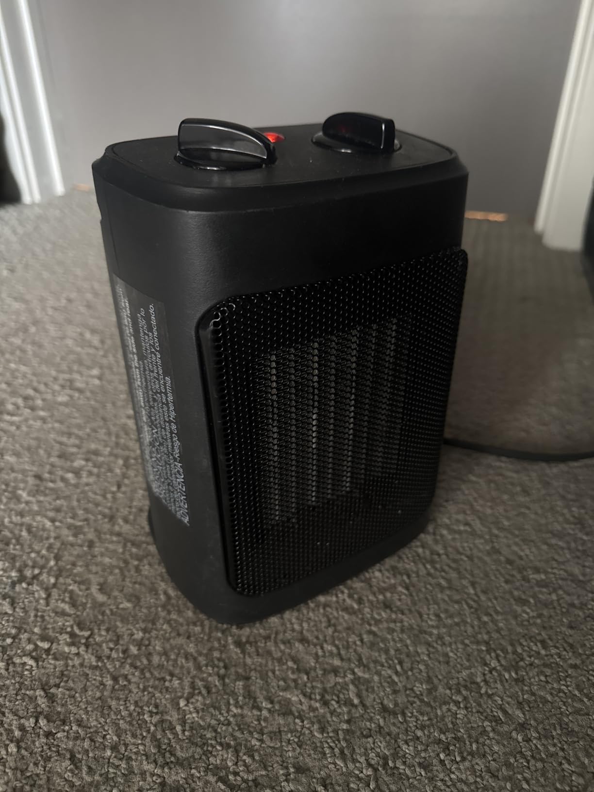 Space Heater, 1500W Electric Heaters Indoor Portable with Thermostat, PTC Fast Heating Ceramic Room Small Heater with Heating and Fan Modes for Bedroom, Office and Indoor Use customer photo 1