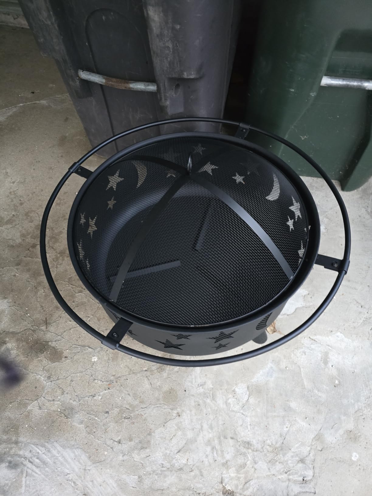 Yaheetech Fire Pit 30in Fire Pits for Outside Wood Burning Outdoor Fireplace with Spark Screen, Poker for Bonfire Patio Backyard Garden Picnic customer photo 1
