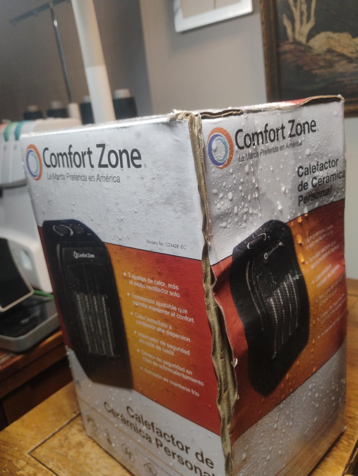 Comfort Zone CZ442E Personal Energy Save Ceramic Heater - 1500W Portable with Adjustable Thermostat, Tip-Over Switch & Overheat Protection, Black customer photo 1
