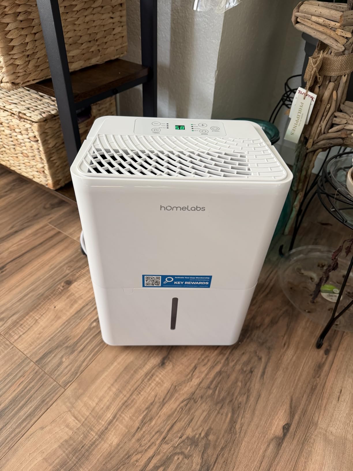 hOmeLabs Dehumidifier for Home and Basements - 6,000 Sq Ft with Pump (40 Pint MAX 104 Pint at 95°F, 90% RH) customer photo 1