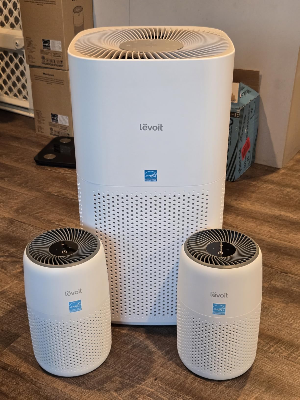 LEVOIT Air Purifiers for Home Large Room Up to 2933 Ft² With HEPA Sleep Mode, AHAM VERIFIDE, Smart WIFI, PM2.5 Monitor, 3-in-1 Filter For Smoke, Pet Allergies, Dust, Alexa Control, Core 600S-P, White customer photo 2
