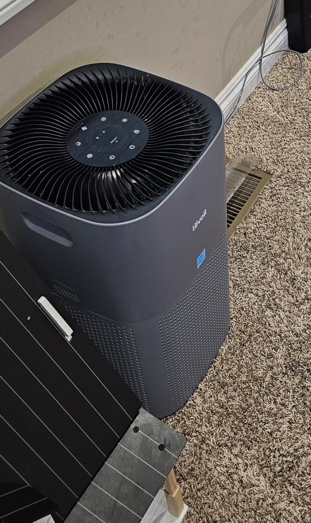 LEVOIT Air Purifiers for Home Large Room Up to 2933 Ft² With HEPA Sleep Mode, AHAM VERIFIDE, Smart WIFI, PM2.5 Monitor, 3-in-1 Filter For Smoke, Pet Allergies, Dust, Core 600S-P customer photo 1