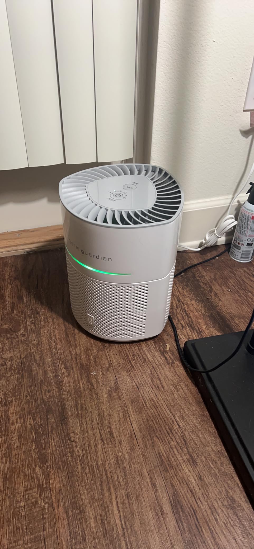 GermGuardian AC3000W Airsafe+ HEPA Air Purifier for Home, Large Rooms Up To 1043 Sq. Ft. with HEPA Air Filter, UV-C Light & Air Quality Sensor, White customer photo 1