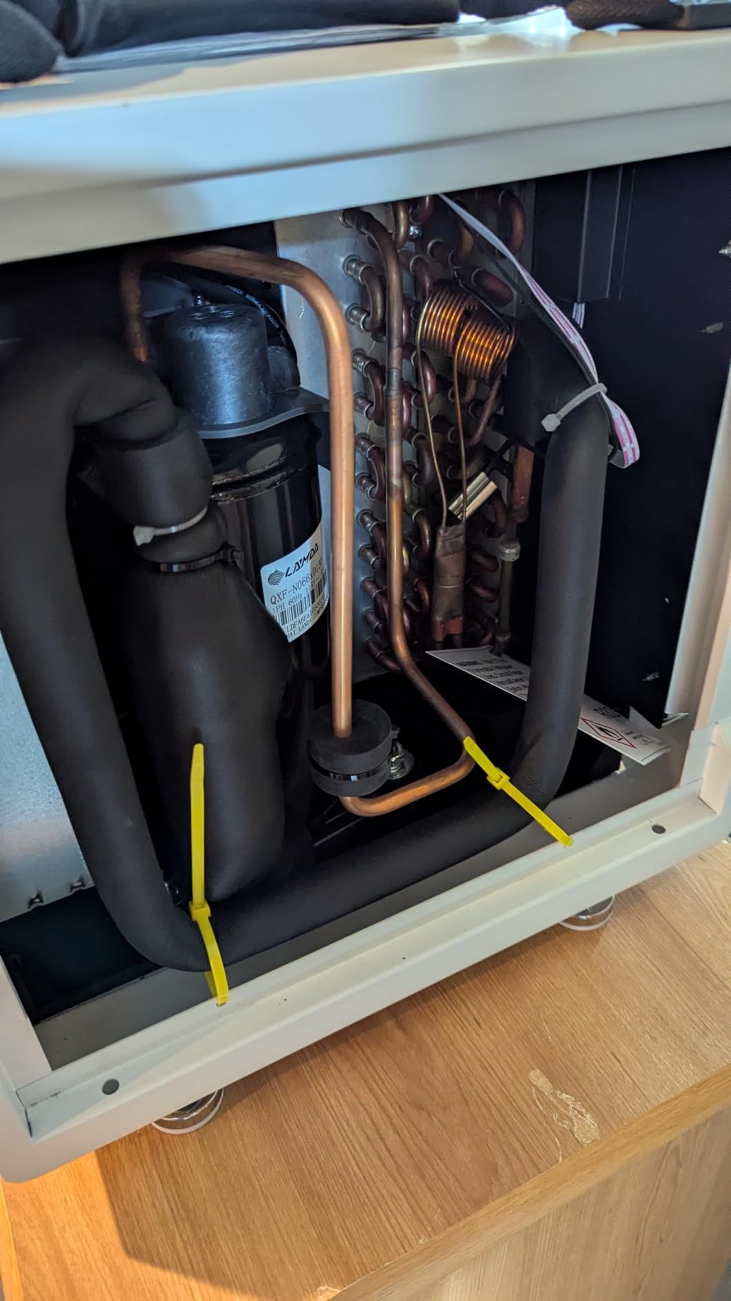 155 Pint Commercial Dehumidifier with Drain Hose for Crawl Spaces, Basements, Industry Water Damage Unit, Large Capacity, Compact, Portable, Auto Defrost, Memory Starting customer photo 2