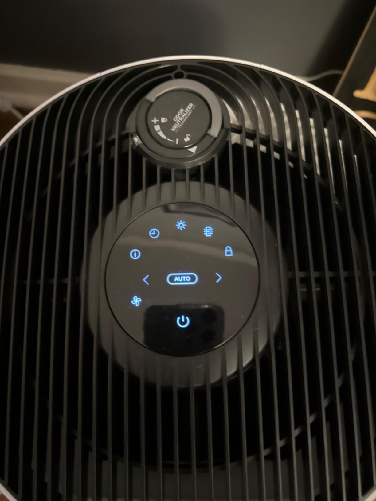 Shark NeverChange Air Purifier Max, HP301, Grey | 1,300 Sq. Ft. for Large Room, Kitchen, Office, HEPA-Exceeding Filter, Captures Pollutants, Pet Dander, Dust, Odor, and More customer photo 2