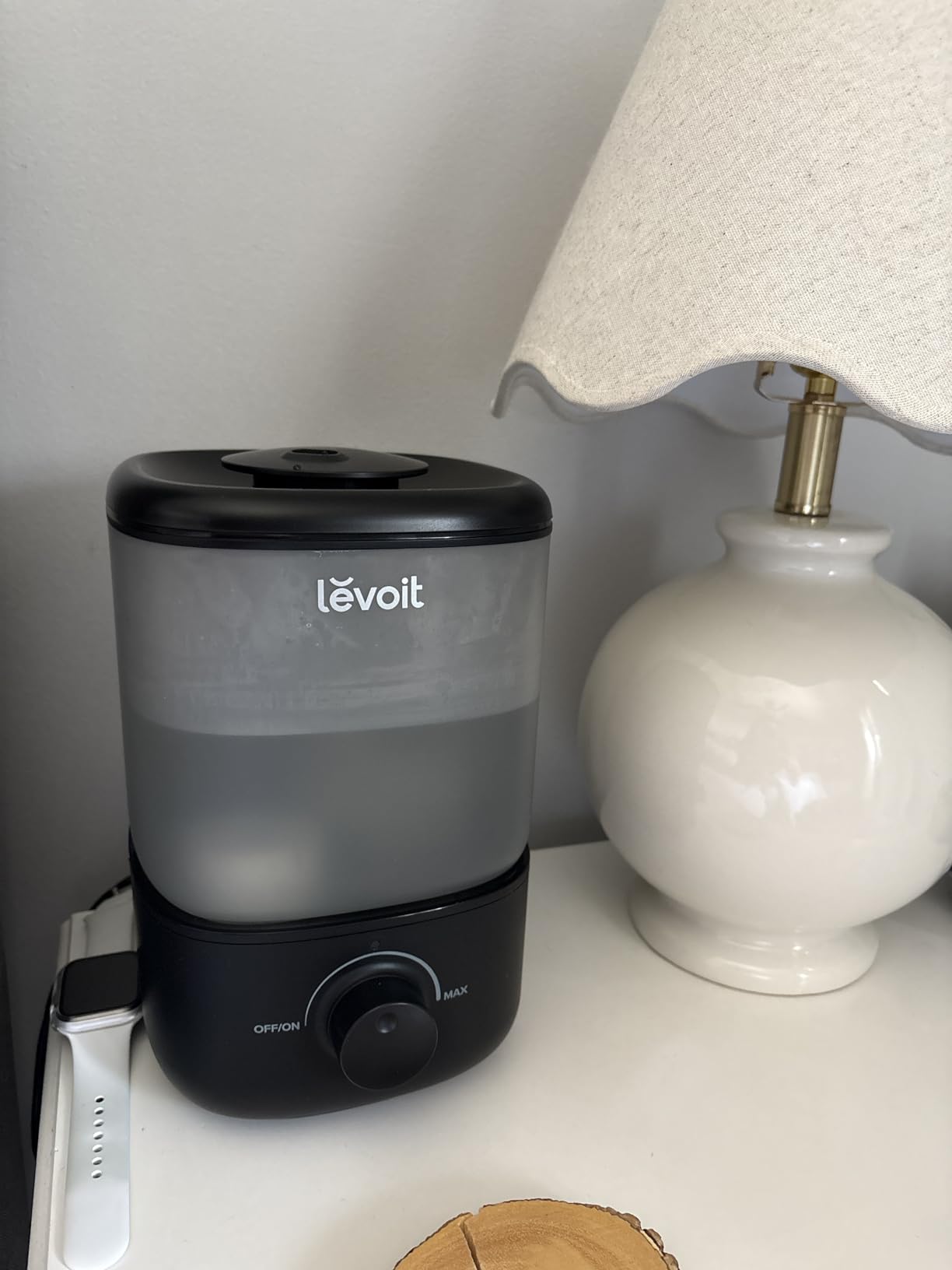LEVOIT Classic 160 Top-Fill Ultrasonic Cool Mist Humidifier, Super Easy to Fill and Clean, Quiet Operation for Bedroom Home Baby & Plants, Auto Shut-off for Safety, 360° Rotating Nozzle, 2.5L, Black customer photo 1