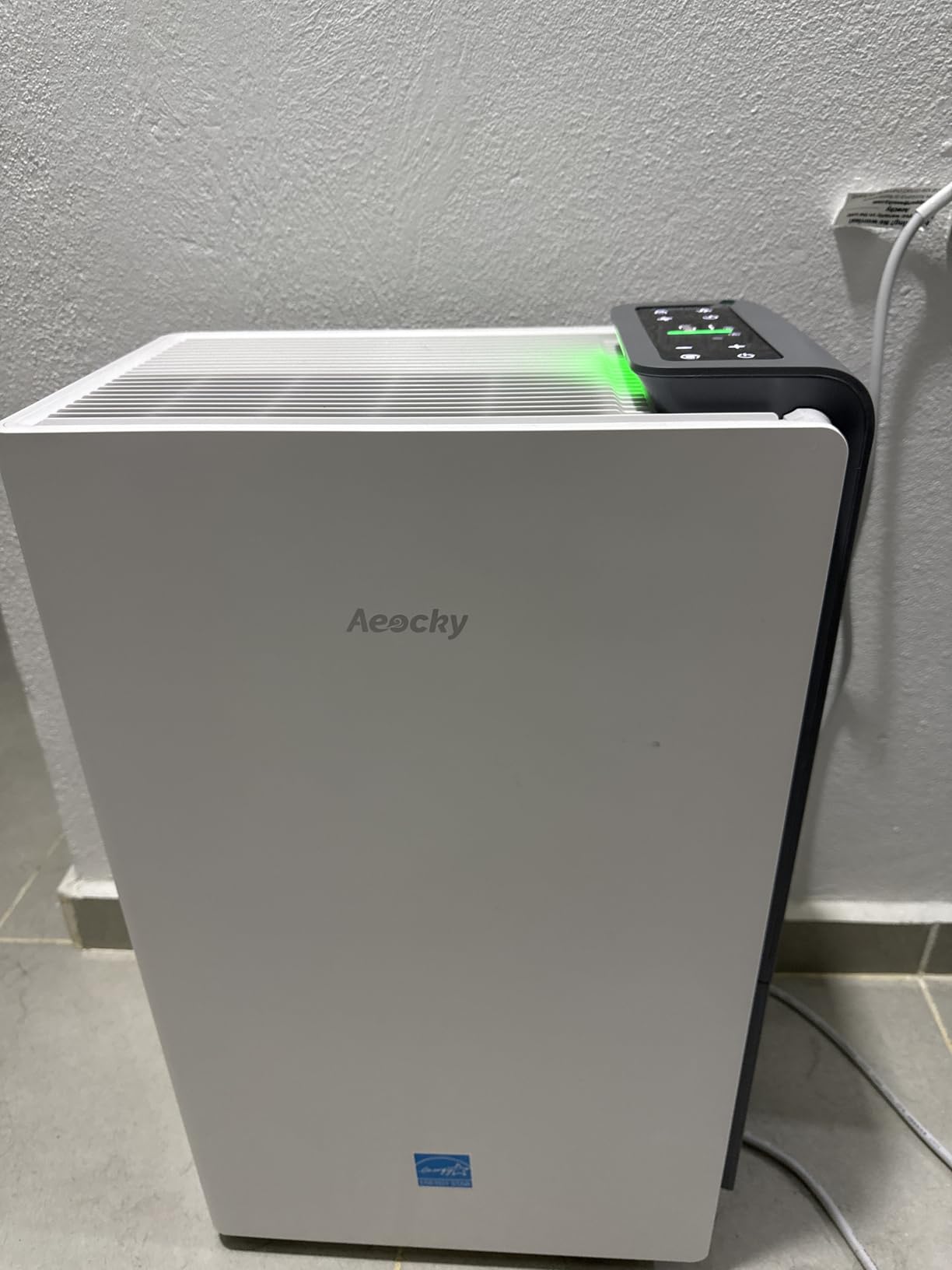 AEOCKY 4500 Sq.Ft Energy Star Dehumidifier, Max 80 Pint/Day Smart Compressor with Drain Hose, Intelligent Humidistat for Basement Bedroom Home customer photo 2