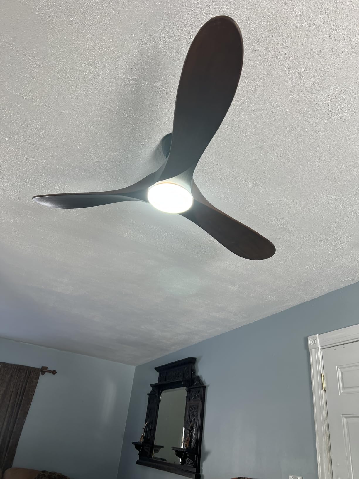 52 Inch Ceiling Fans with Lights and Remote Control, Outdoor Ceiling Fan with Light Solid Wood 3 Blade Propeller Ceiling Fan, Quiet High CFM Damp Rated Outdoor Fan for Patios Farmhouse, Dark Walnut customer photo 1