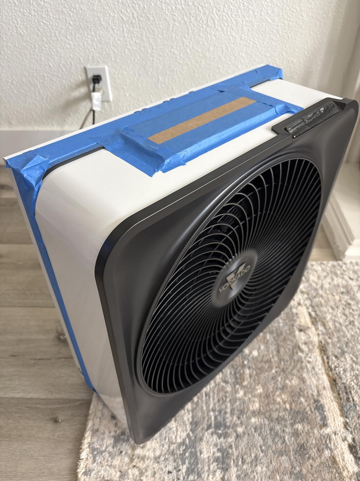 Vornado Model 80 High Velocity Box Fan, 20 Inch, 5 Speeds, Powerful Airflow customer photo 2