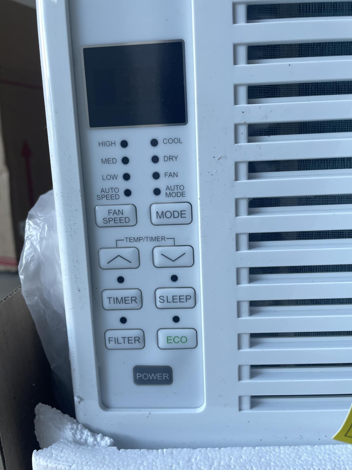 Window Air Conditioner 6,000 BTU, Window Type AC Unit with Cooling, Dry Mode, 4 Fan Speeds, 24-H Timer, Sleep Mode, Cooling for 250sq.ft Bedroom, Living Room, Office customer photo 2