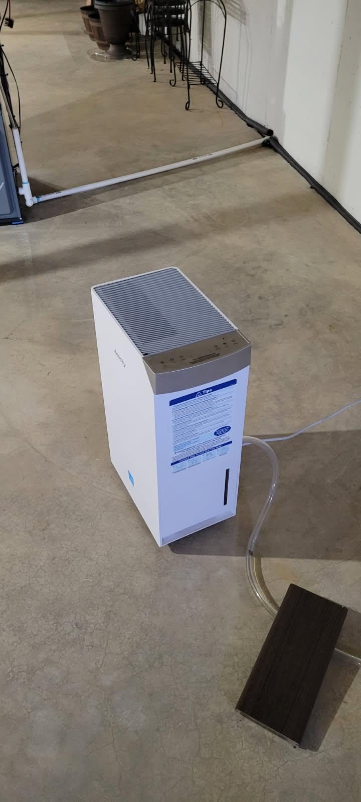 74 Pint/D Energy Star Version 6.0 Dehumidifier, 4500 Sq.Ft AEOCKY Smart Compressor Dehumidifier with Drain Hose, Intelligent Humidistat customer photo 1