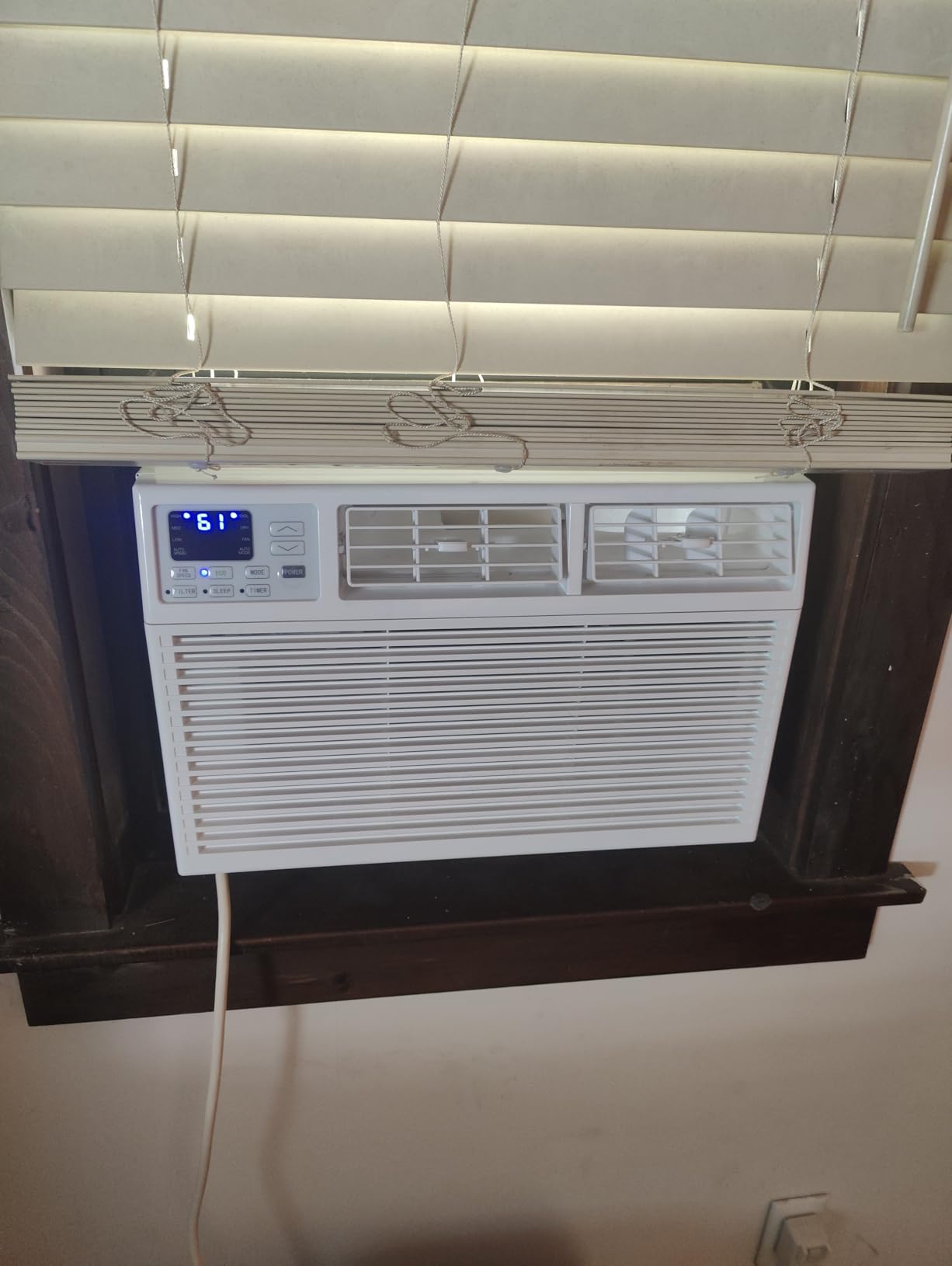 Window Air Conditioner, 8000 BTU Window AC Unit, Cool Rooms up to 350 Sq.Ft., 6-in-1 Modes, 24H Timer, Energy Saving, Remote Control, Perfect for Bedroom, Apartment, Living Room, Office customer photo 2