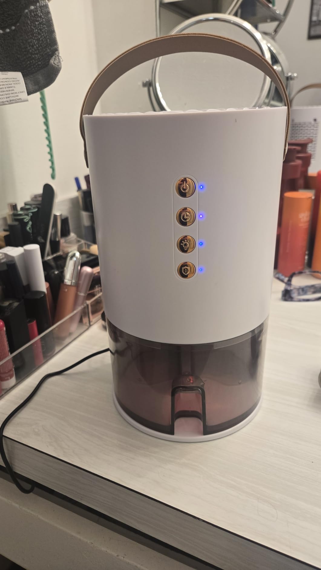 Dehumidifiers for Home, 60 Oz Small Dehumidifier for Basement. Portable Dehumidifier for Bedrooms, Bathrooms, Closets, and RVs, with Automatic Shut-off And Color Indicator Lights customer photo 2