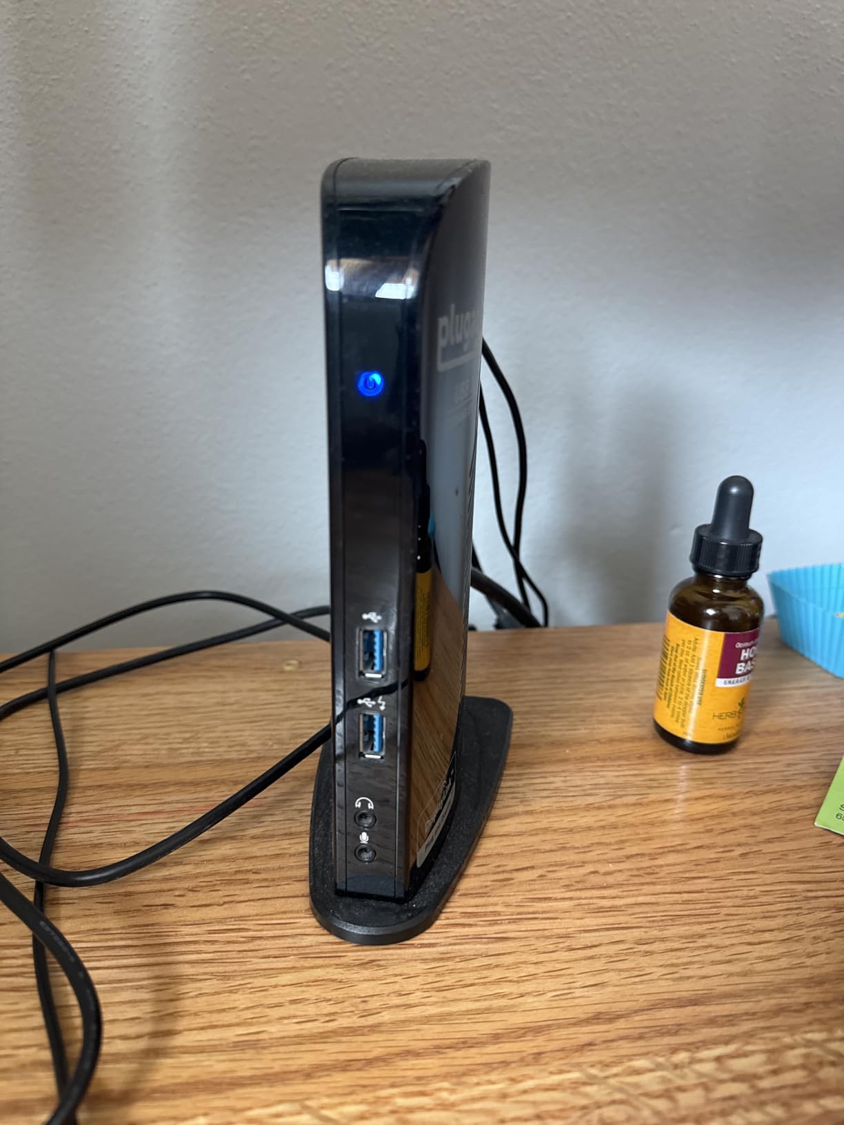 Plugable Universal Laptop Docking Station Dual HDMI Monitor for Windows and Mac, USB 3.0 or USB-C, 2X HDMI, Gigabit Ethernet, Audio, 6 USB Ports (UD-3900) customer photo 1