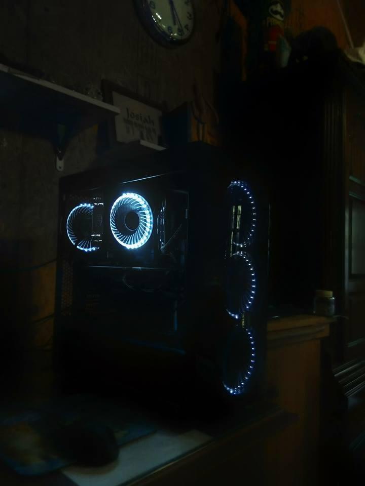 AMD Black Edition FX-8300 Vishera 8-Core Socket AM3+ 95W Desktop Processor - FD8300WMHKBOX customer photo 2