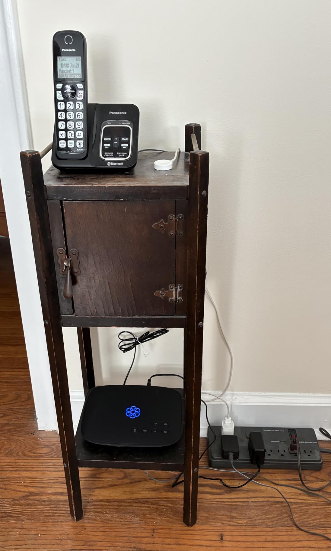 Ooma Telo Air VoIP Free Internet Home Phone Service with Wireless Connectivity. Affordable landline replacement. Unlimited nationwide calling. Call on the go with free mobile app. Can block robocalls. customer photo 1