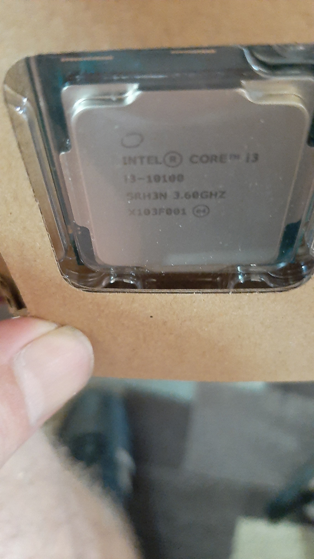 Intel Core i3-10100 Desktop Processor 4 Cores up to 4.3 GHz LGA1200 customer photo 2