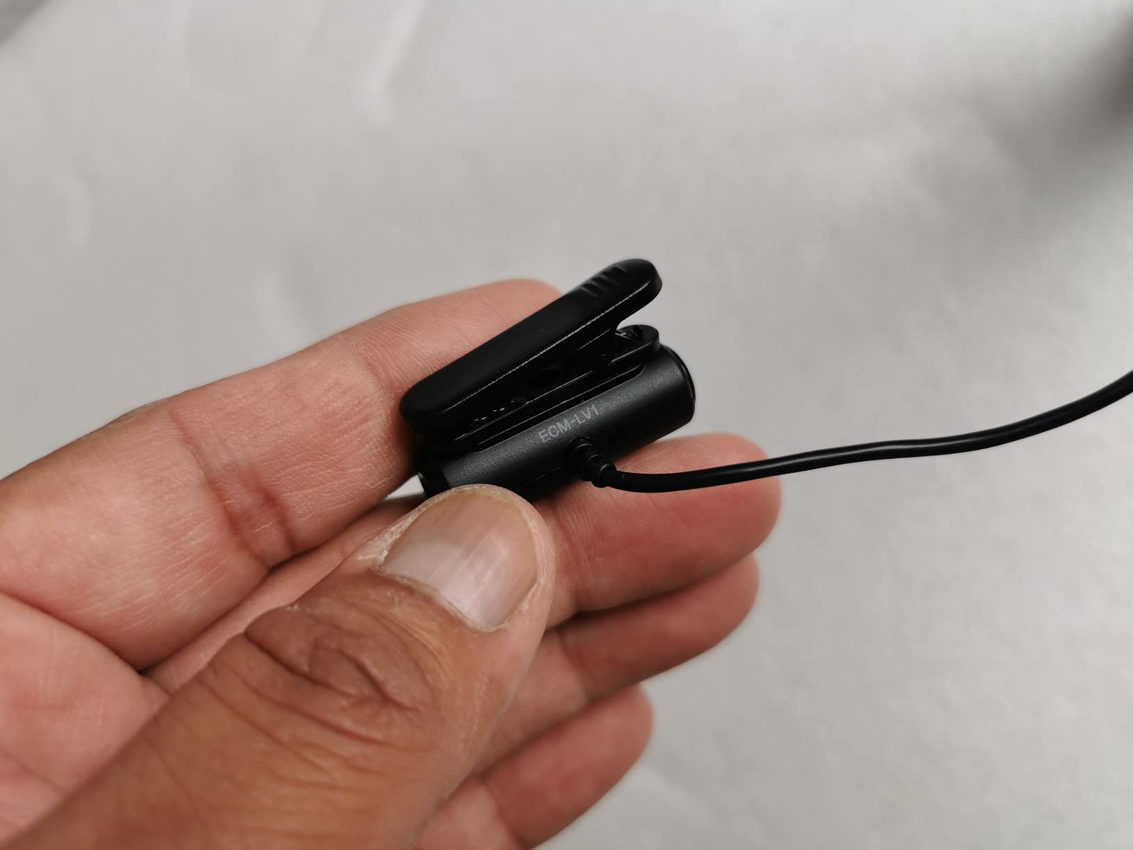 Sony Compact Stereo Lavalier Microphone ECMLV1, Black, Small customer photo 1