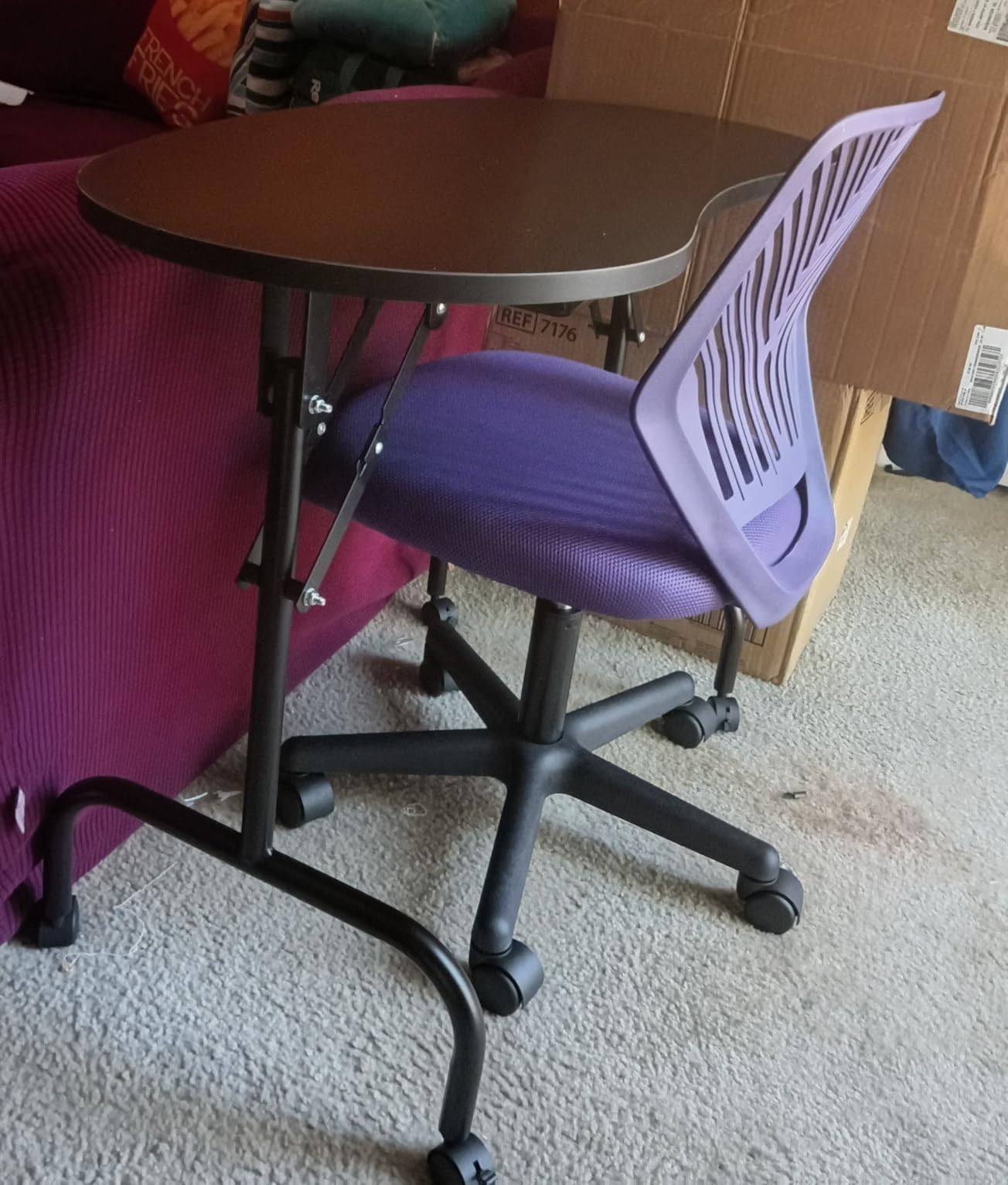 Yaheetech Student Desk Chair Low-Back Armless Study Chair with Lumbar Support Adjustable Swivel Office Chair for Home Bedroom School, Black customer photo 2
