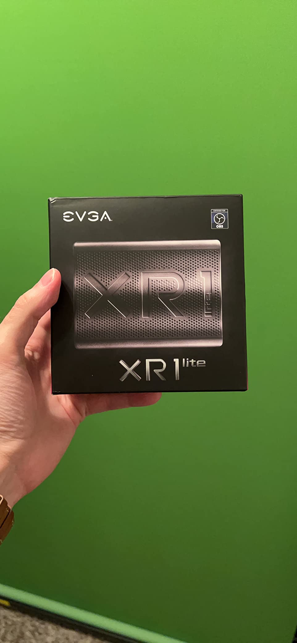 EVGA XR1 Pro Capture Card, 1440p/4K HDR Capture/Pass Through, Certified for OBS, USB 3.1, ARGB, Audio Mixer, PC, PS5, PS4, Xbox Series X and S, Xbox One, Nintendo Switch, 144-U1-CB21-LR customer photo 2