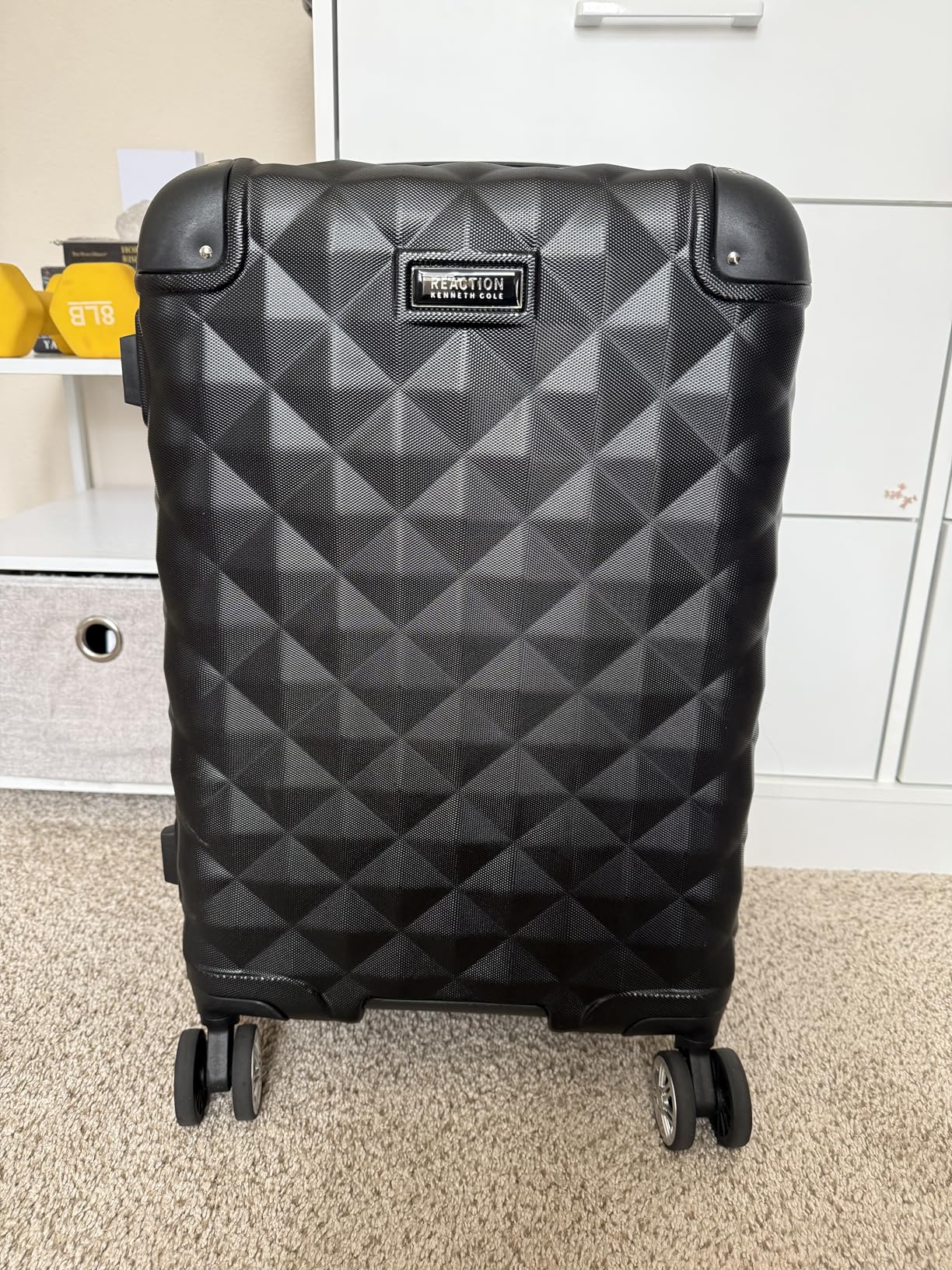 Kenneth Cole REACTION Diamond Tower Collection Lightweight Hardside Expandable 8-Wheel Spinner Travel Luggage, Black, 2-Piece Set (20