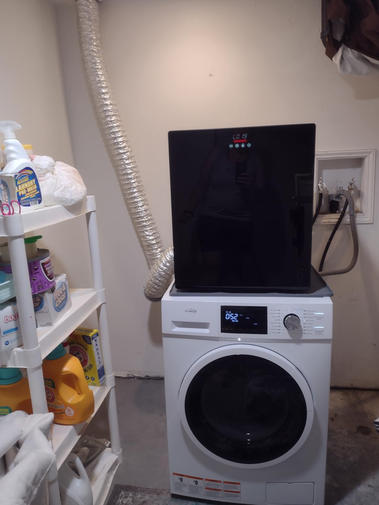 KoolMore 2-in-1 Front Load Washer and Dryer Combo, 2.7 Cu. Ft., for Apartment, Dorm, RV, 16 Wash and 4 Dry Cycles, Compact Space Saver [White] [120V] (FLC-3CWH) customer photo 2