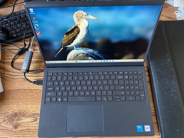 Dell 15 Laptop DC15250 - 15.6-inch FHD 120Hz Display, Intel Core 3 Processor 100U, 8GB DDR4 RAM, 512GB SSD, Intel UHD Graphics, Windows 11 Home, Onsite Service - Carbon Black customer photo 1