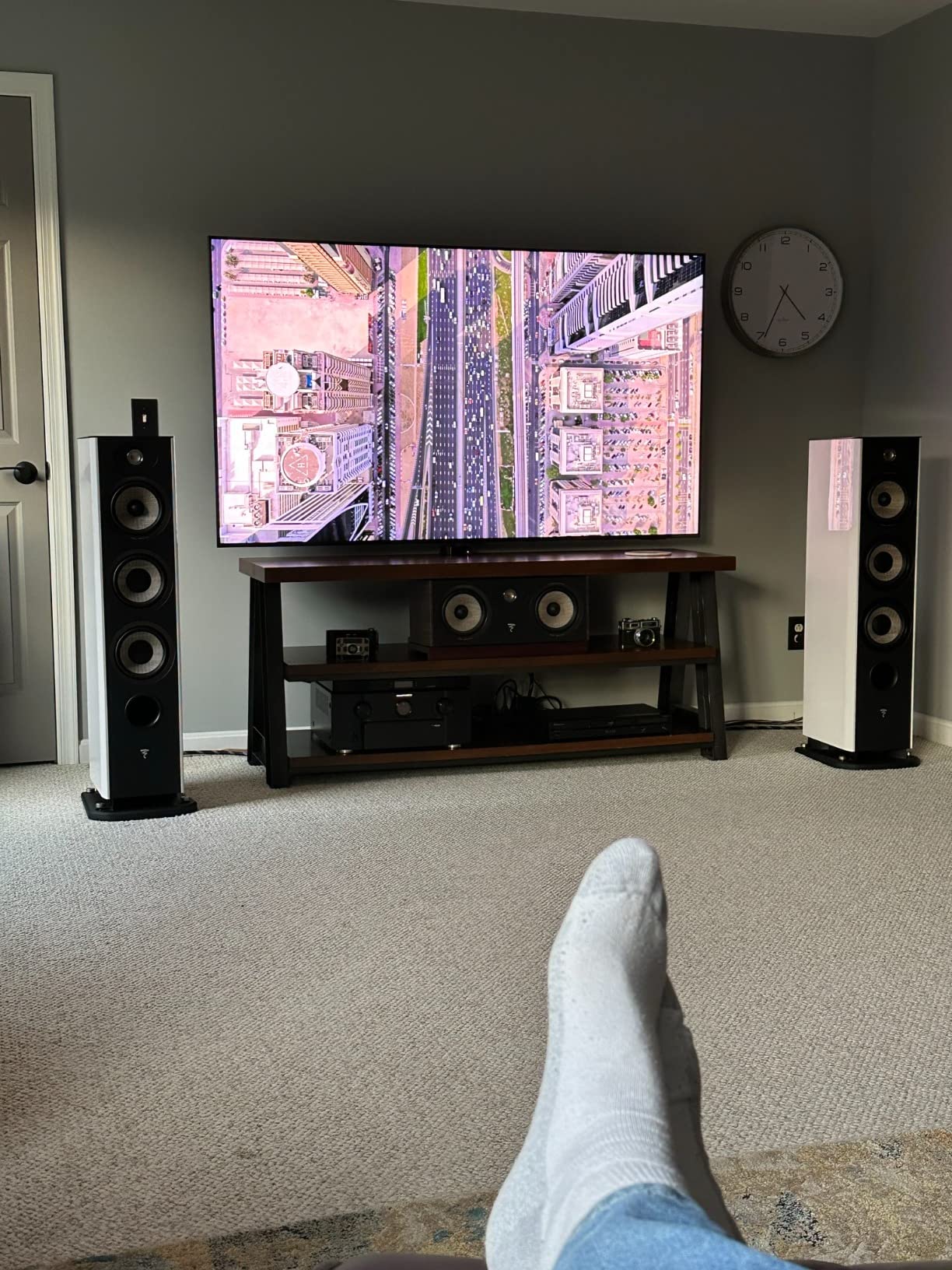 50-Inch Class Neo QLED 4K QN90B Series Mini LED Quantum HDR 32x, Dolby Atmos, Object Tracking Sound+, Anti-Glare, Ultra Viewing Angle, Smart TV with Alexa Built-In (QN50QN90BAFXZA, 2022 Model) customer photo 2