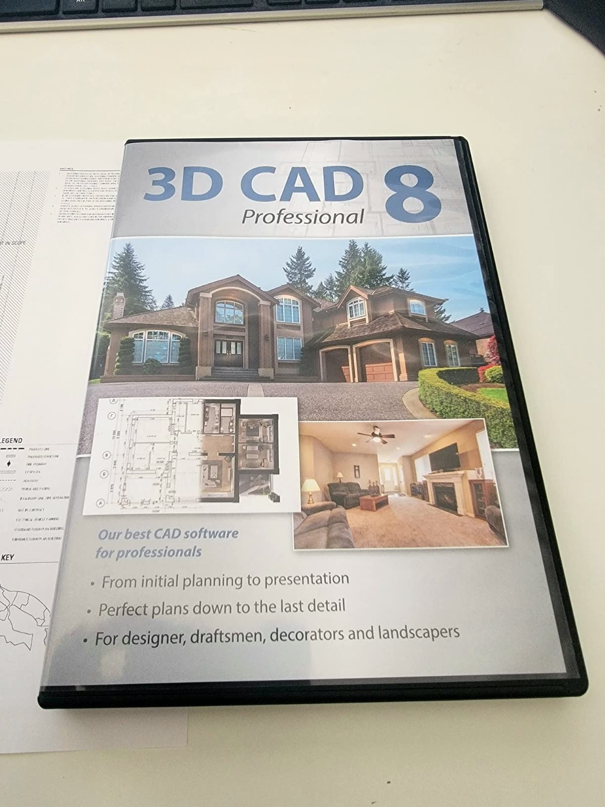Home design and 3D construction software compatible with Windows 11, 10, 8.1, 7 - Plan and design buildings from initial rough sketches to the finished blueprints - 3D CAD 8 Professional customer photo 2