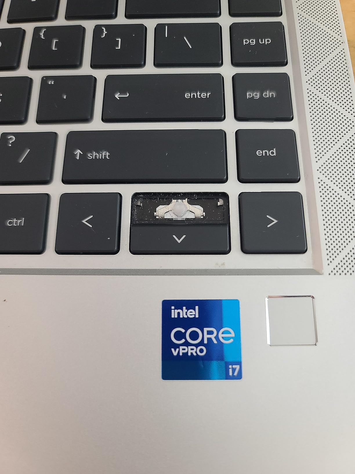 HP EliteBook 840 G8 14