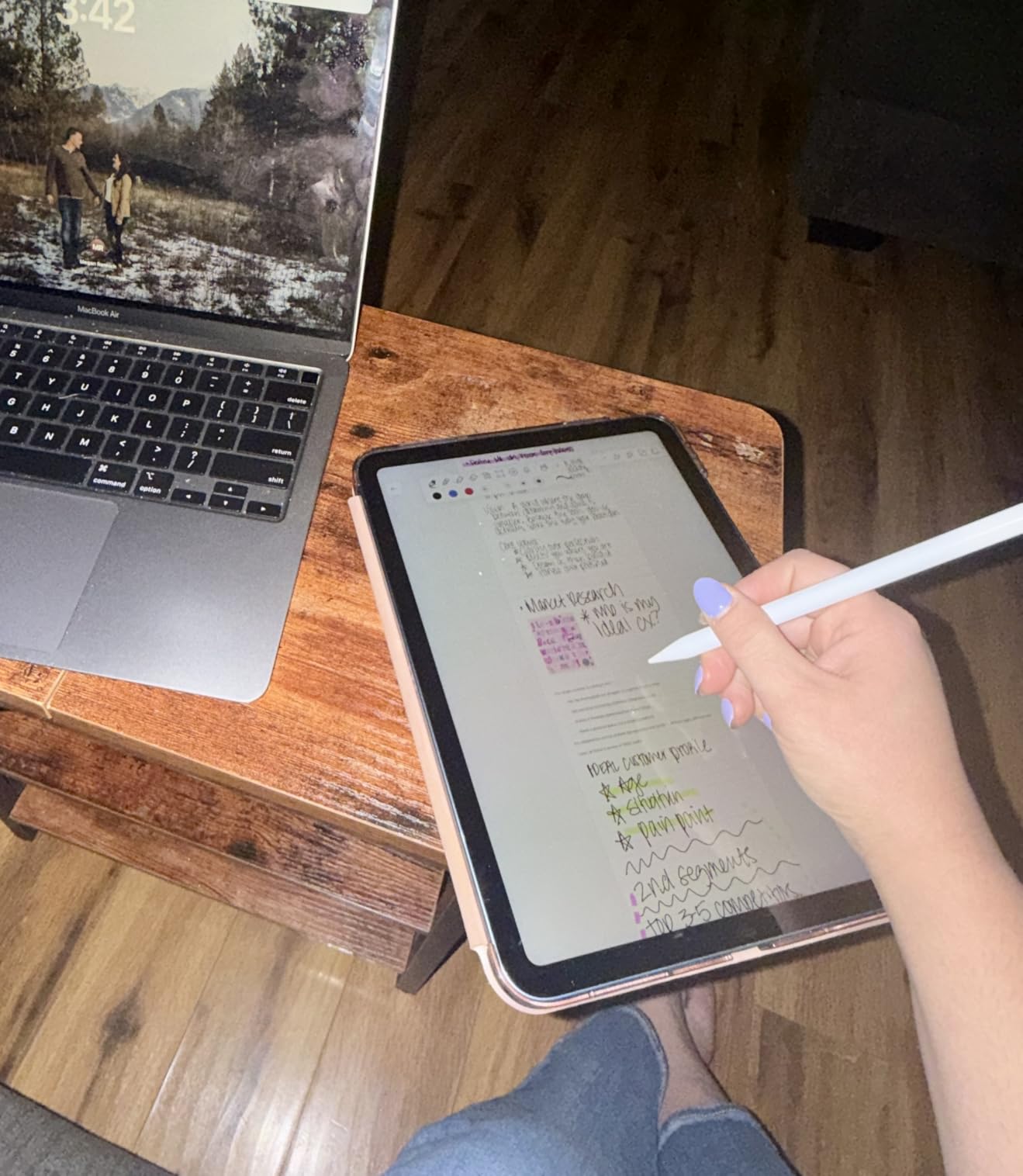 HATOKU Stylus Pen for iPad 2018-2026, 15Min Fast Charge iPad Pencil with High Precision, Tilt Sensitivity, Palm Rejection, Magnetic for Note-Taking Drawing on Apple iPad 6-11/Air/Pro/Mini - No Pairing customer photo 2