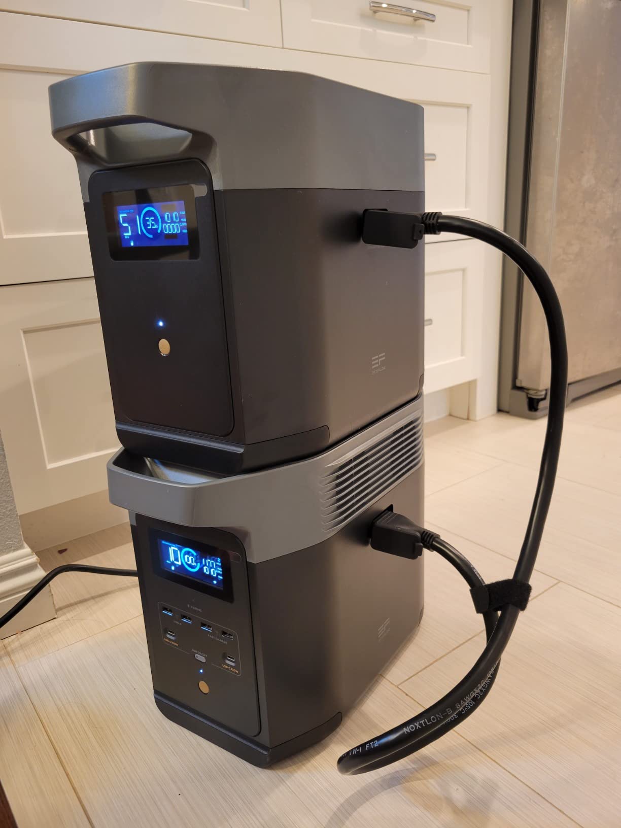 EF ECOFLOW Portable Power Station DELTA 2, 1024Wh LiFePO4 (LFP) Battery, 1800W AC/100W USB-C Output, Solar Generator (Solar Panel Optional) for Home Backup Power, Camping & RVs customer photo 2